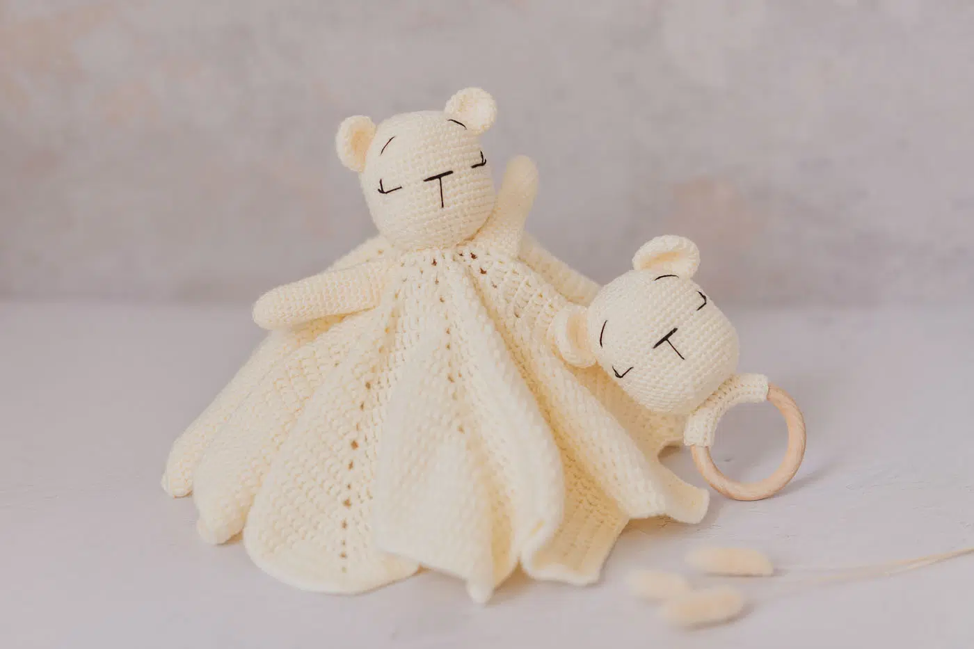 artsana_featured_mantita_apego_sonajero_osito